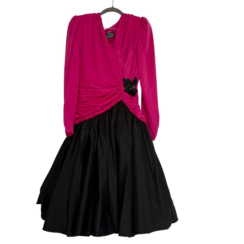 Cybil Stewart Party Dress Women 15/16 Pink Black 80s Vintage Beaded Prom Gown